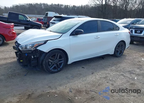 2021 Kia Forte Gt-Line z USA, uszkodzony, nr VIN 3KPF34AD4ME291397